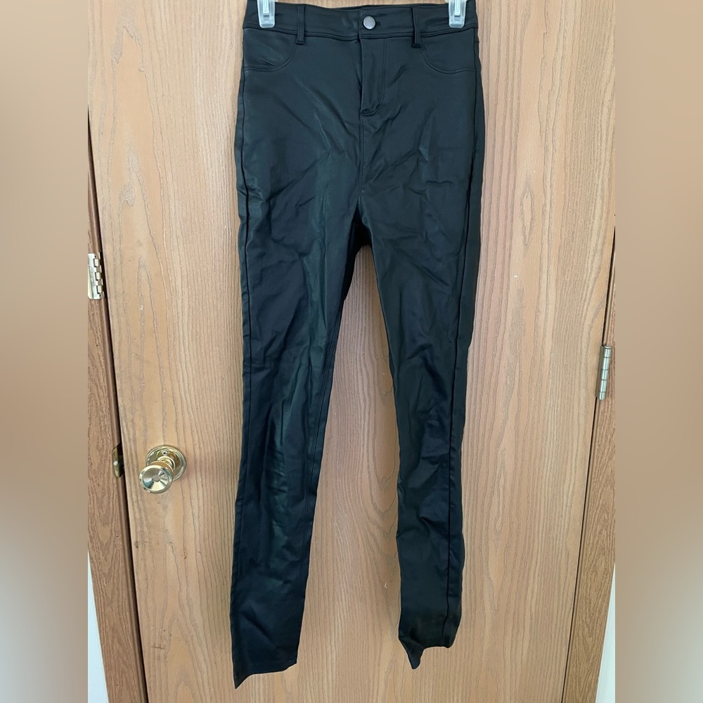 Like new Fashion Nova leather skinny jeans
